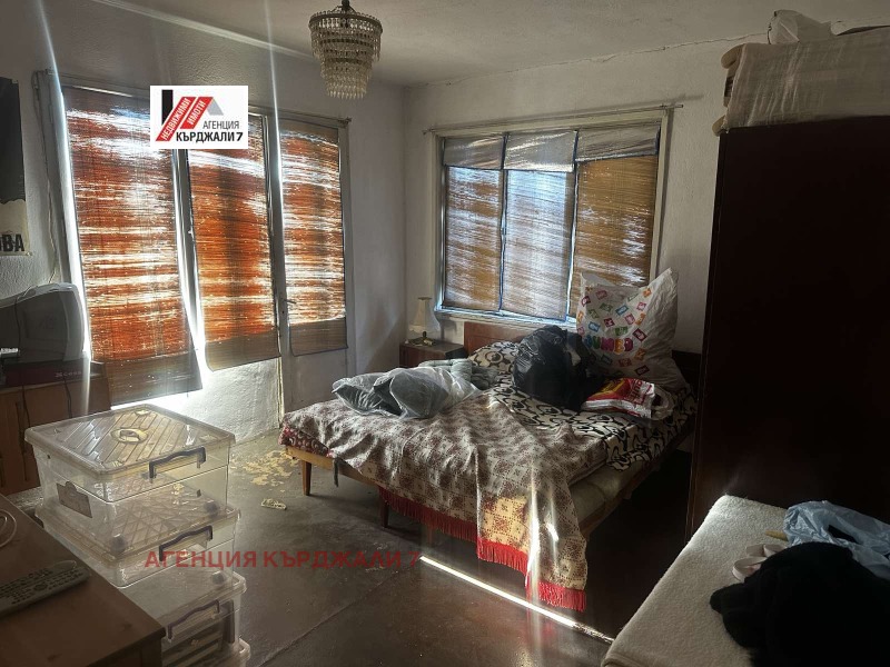 Продава КЪЩА, гр. Кърджали, Веселчане, снимка 10 - Къщи - 53201137