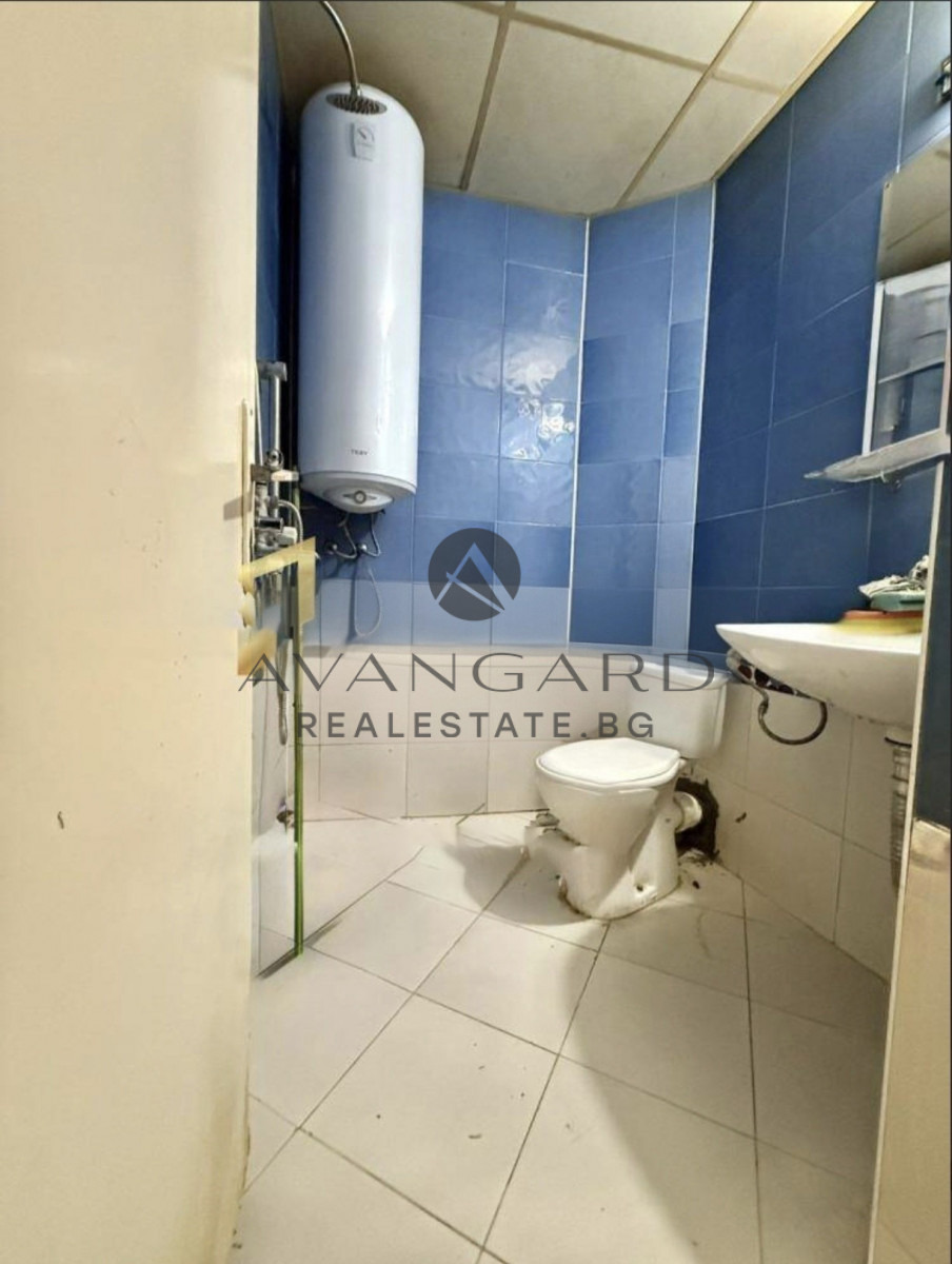 Продава 2-СТАЕН, гр. Пловдив, Център, снимка 2 - Апартаменти - 54188690