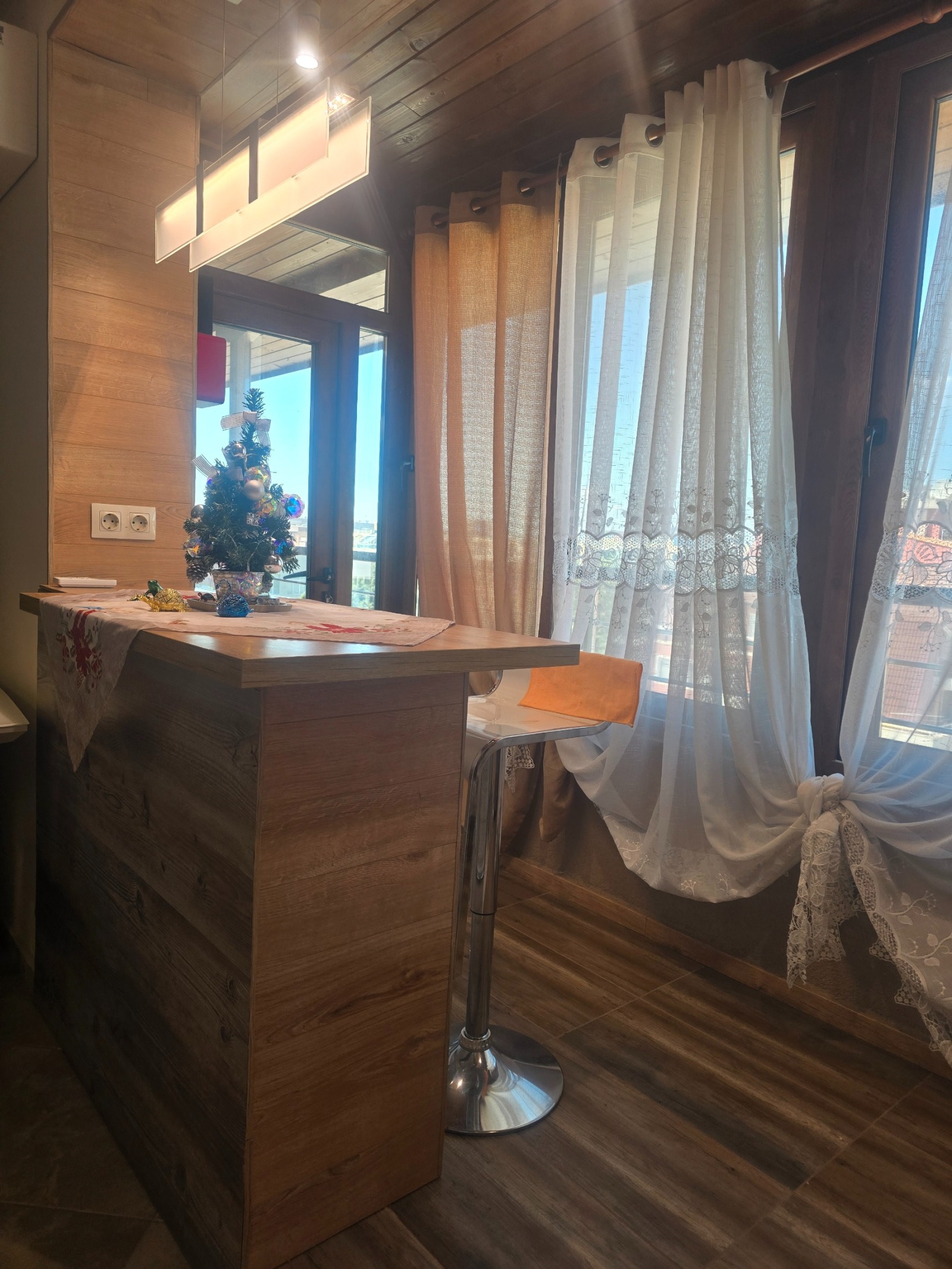 Продава 3-СТАЕН, гр. Поморие, област Бургас, снимка 8 - Апартаменти - 55181872