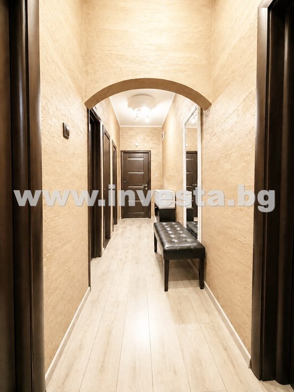 Продава 3-СТАЕН, гр. Пловдив, Кючук Париж, снимка 3 - Апартаменти - 55580747
