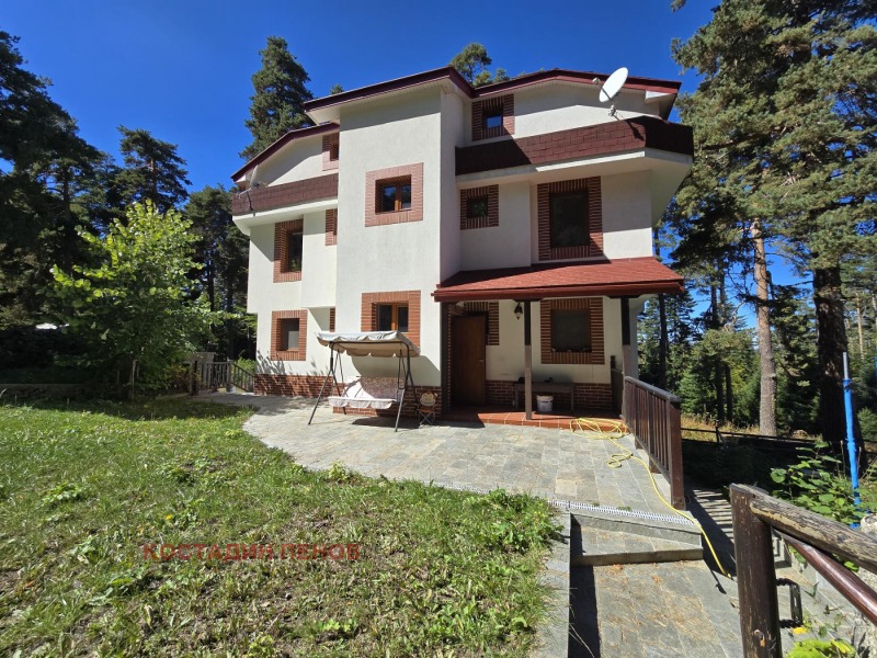 Продава ВИЛА, хижа Здравец, област Пловдив