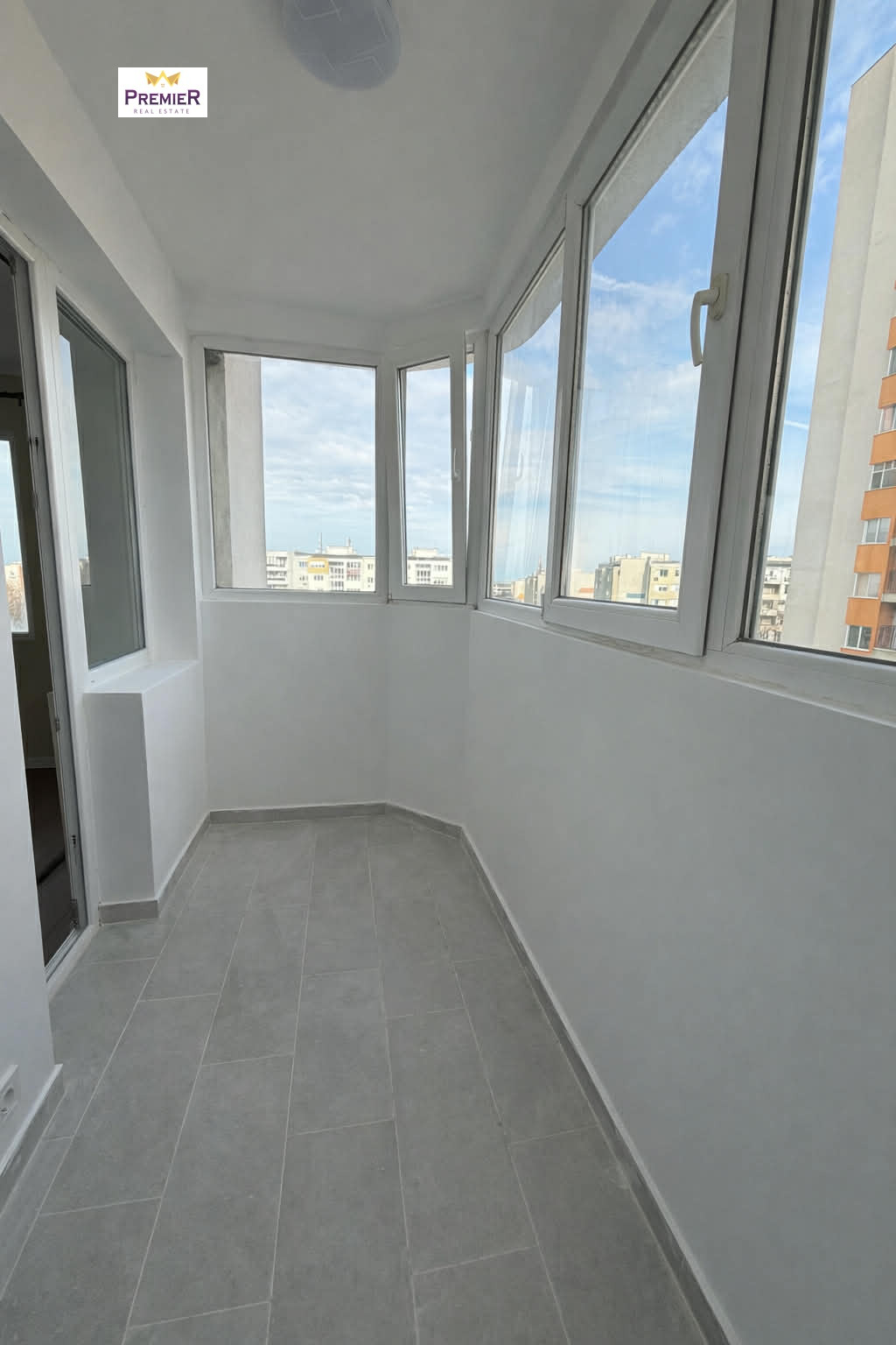 Продава 2-СТАЕН, гр. Бургас, Изгрев, снимка 5 - Апартаменти - 54057453