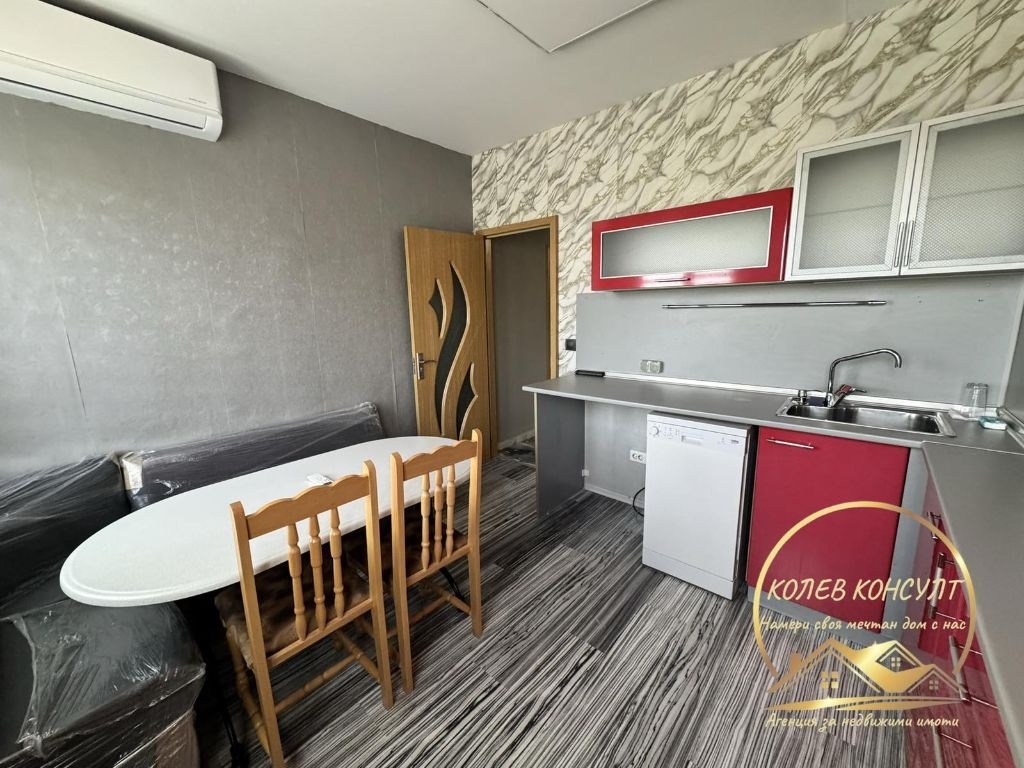 Продава 2-СТАЕН, гр. Димитровград, област Хасково, снимка 2 - Апартаменти - 55648081