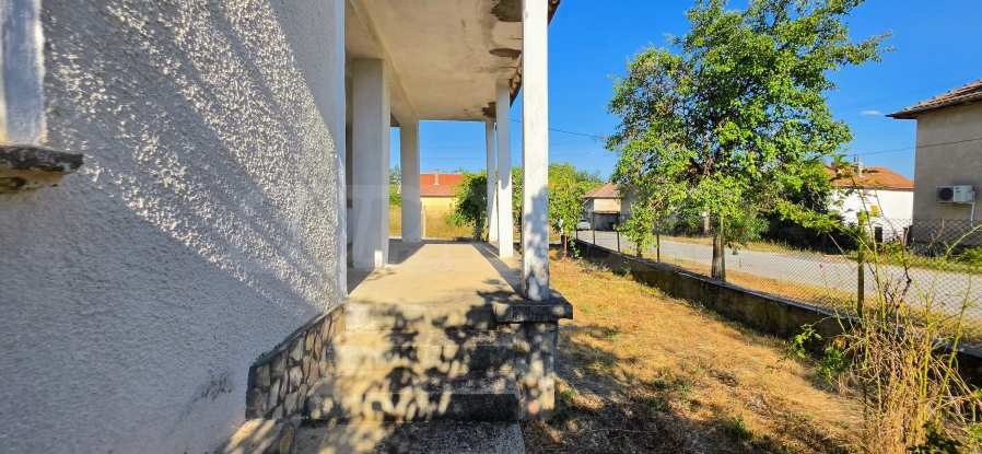 Продава КЪЩА, с. Орешене, област Ловеч, снимка 8 - Къщи - 55804189