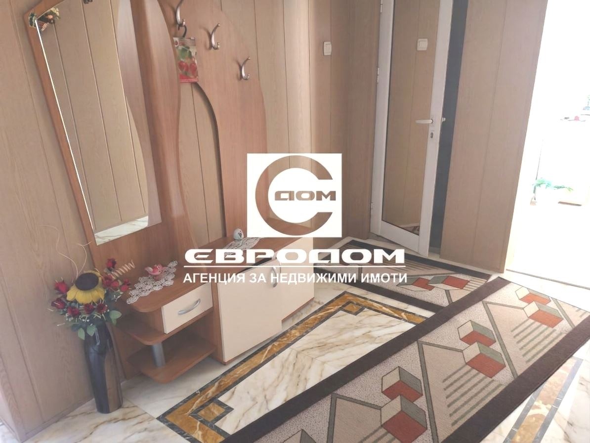 Продава КЪЩА, гр. Чирпан, област Стара Загора, снимка 11 - Къщи - 56206279