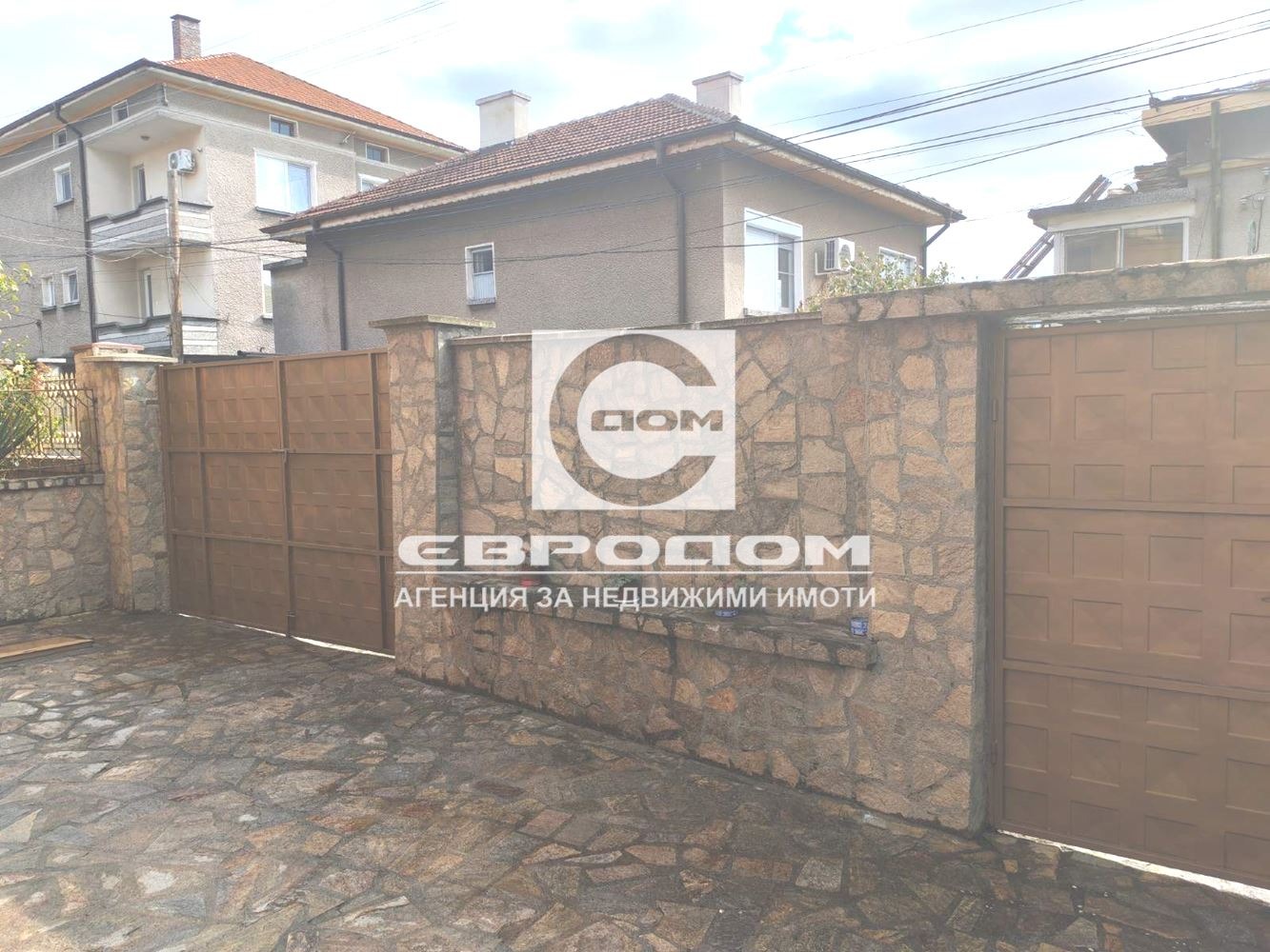Продава КЪЩА, гр. Чирпан, област Стара Загора, снимка 2 - Къщи - 56206279