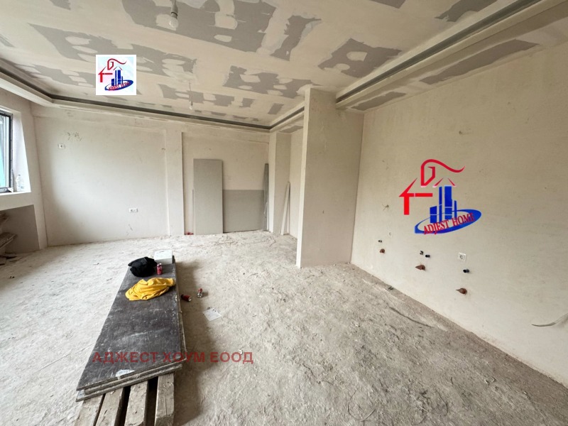 Продава 3-СТАЕН в град Шумен, Гривица - 78 кв.м / 153 387.56 € » 300 000 лв., АДЖЕСТ ХОУМ ЕООД