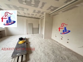 2 Schlafzimmer Griwiza, Schumen