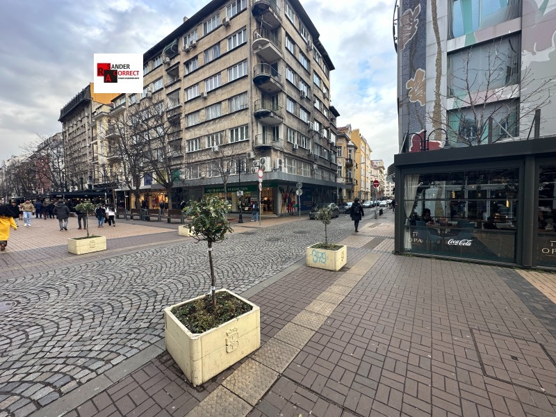 Na sprzedaż  2 sypialnie Sofia , Centar , 150 mkw | 45264194 - obraz [2]