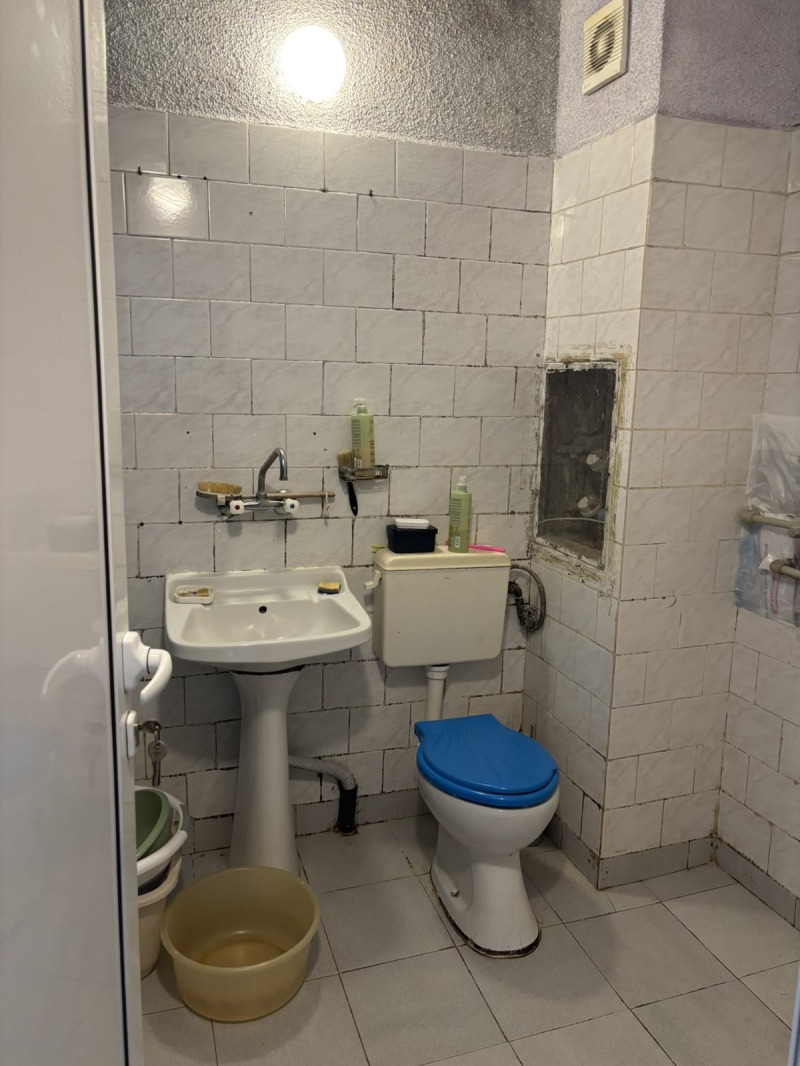 De vânzare  3 dormitoare Sofia , Liulin 10 , 101 mp | 47782903 - imagine [13]