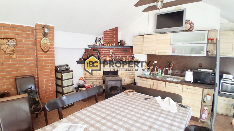 Продава КЪЩА, гр. Каварна, област Добрич, снимка 4 - Къщи - 52167421