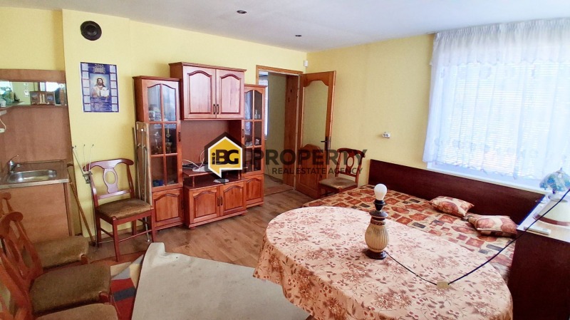 Продава КЪЩА, гр. Каварна, област Добрич, снимка 7 - Къщи - 52167421