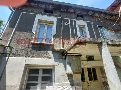 Продава КЪЩА, с. Комарево, област Плевен, снимка 2 - Къщи - 55666550