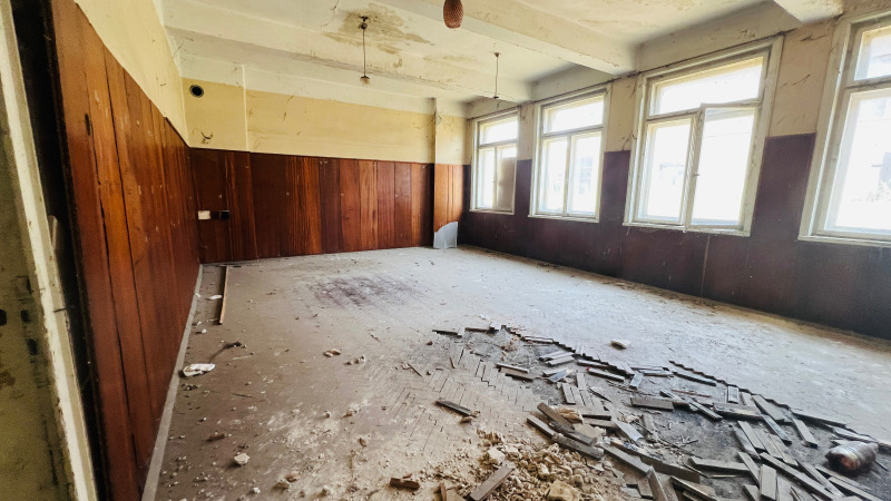 Продава БИЗНЕС ИМОТ, гр. Лом, област Монтана, снимка 15 - Други - 52734393