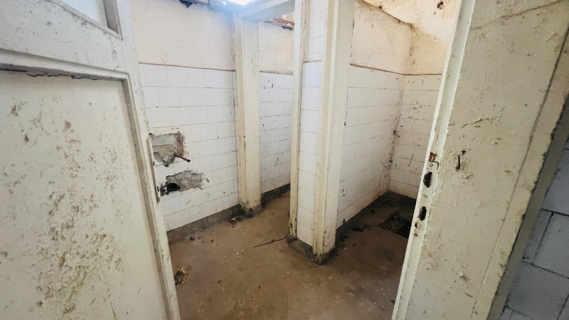 Продава БИЗНЕС ИМОТ, гр. Лом, област Монтана, снимка 16 - Други - 52734393