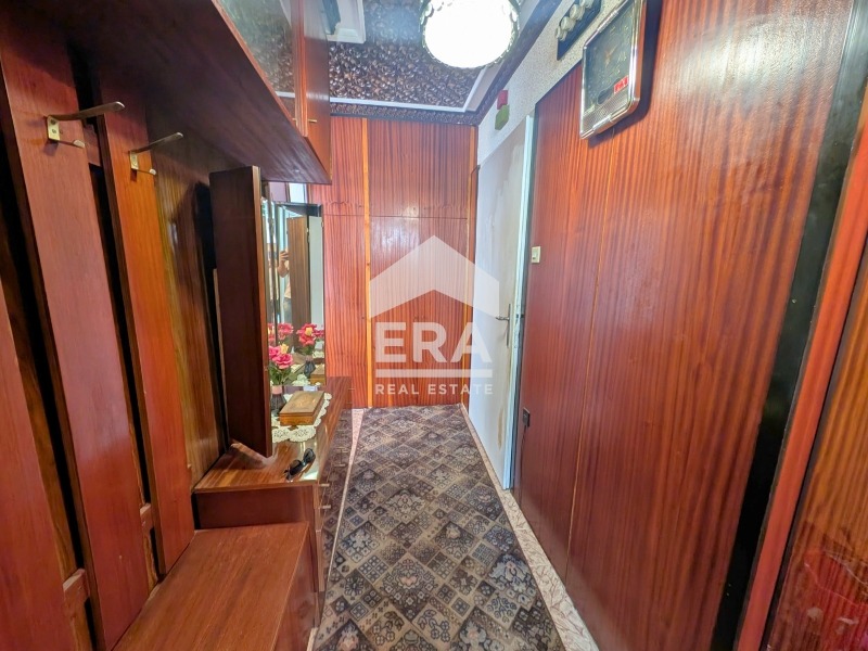 Продава 2-СТАЕН, гр. Шумен, Тракия, снимка 8 - Апартаменти - 55582405