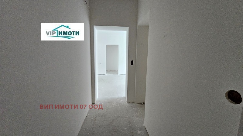 Продава 3-СТАЕН, гр. Ловеч, Център, снимка 2 - Aпартаменти - 49180827