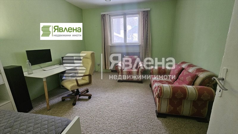 Продава 3-СТАЕН, гр. София, Докторски паметник, снимка 1 - Aпартаменти - 49535409