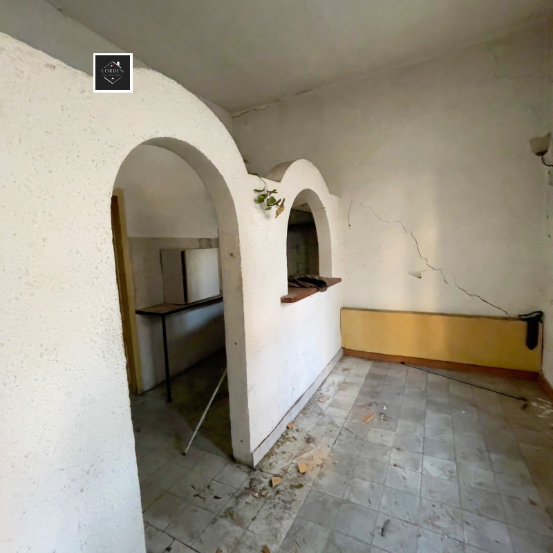 Продава 3-СТАЕН, гр. Пазарджик, Идеален център