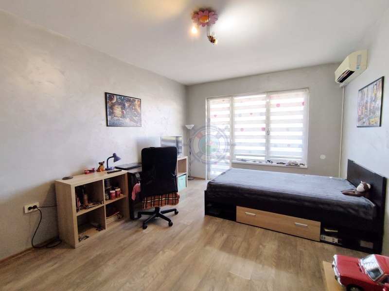 In vendita  3 camere da letto Varna , Chataldga , 99 mq | 68973914 - Immagine [9]