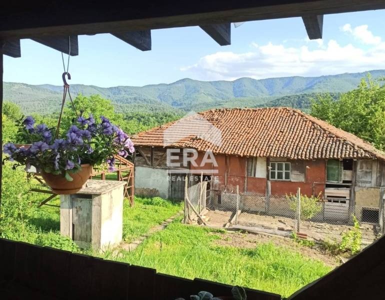 Продава КЪЩА, с. Божевци, област Сливен, снимка 9 - Къщи - 53602378