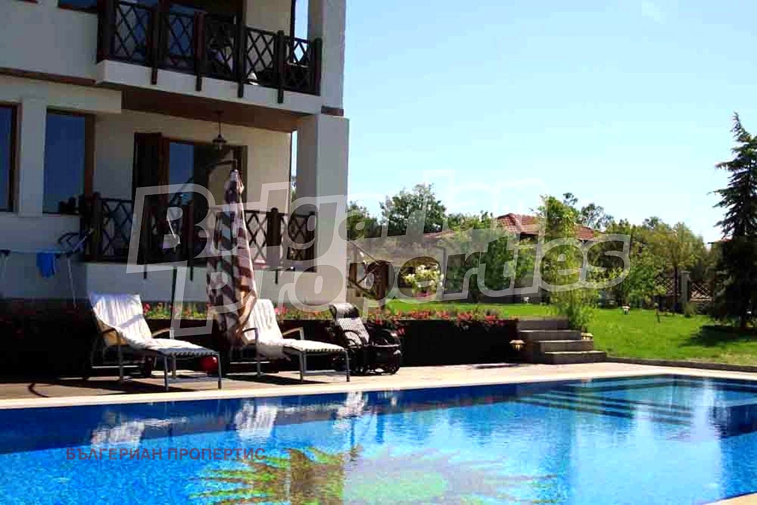 Продава КЪЩА, с. Аврен, област Варна, снимка 2 - Къщи - 50544349