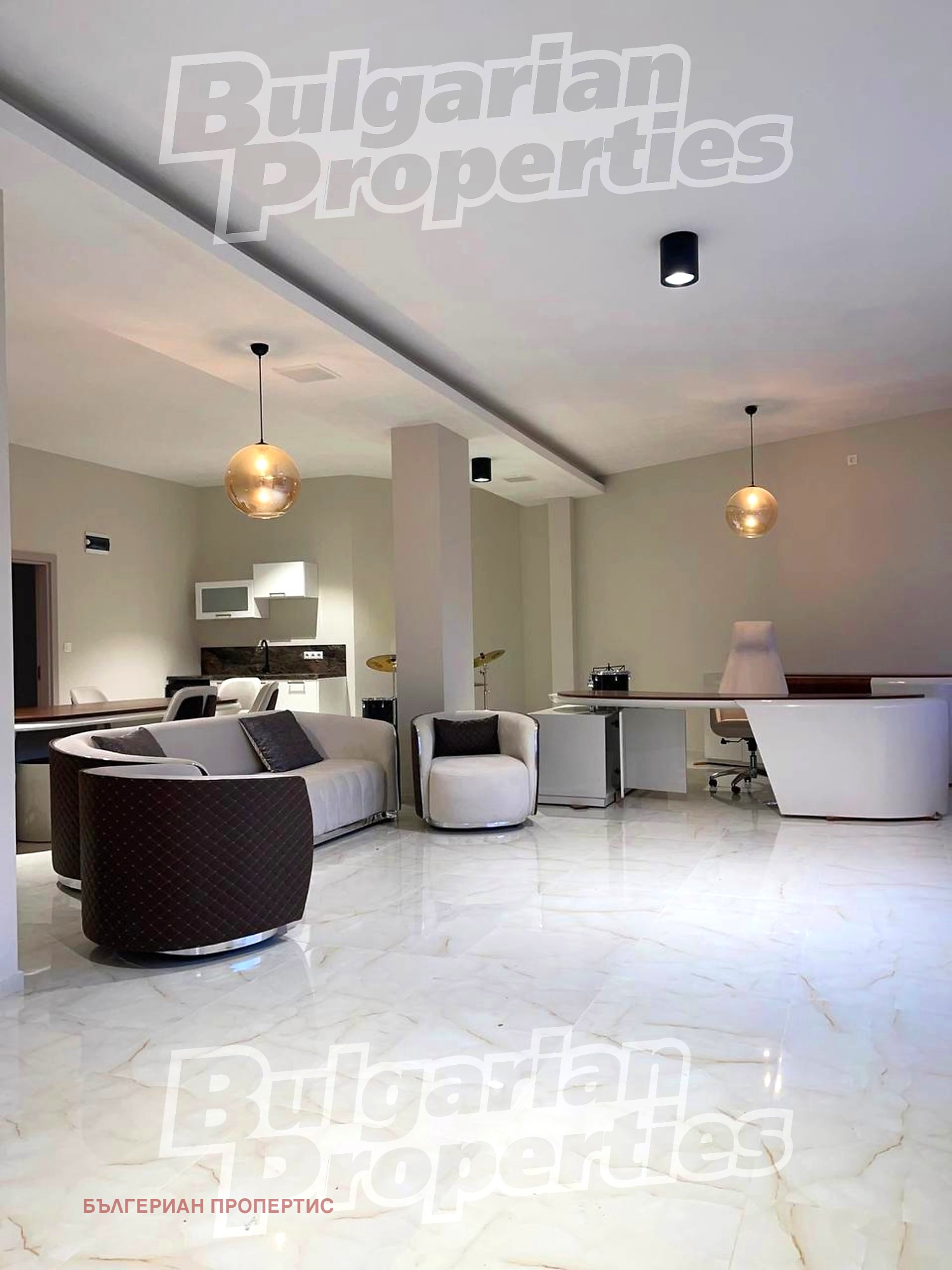 Продава МАГАЗИН, гр. Свети Влас, област Бургас