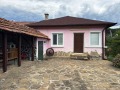 Продава КЪЩА, с. Банище, област Перник, снимка 2