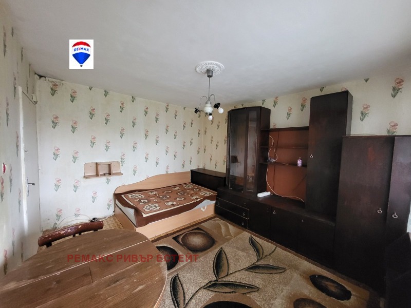 Продава  1-стаен град Русе , Дружба 1 , 35 кв.м | 40715749 - изображение [2]