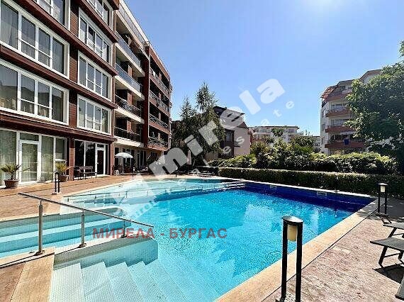Na sprzedaż  Studio region Burgas , Rawda , 58 mkw | 92640159
