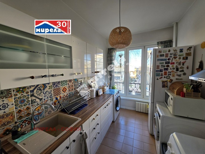 Продава 3-СТАЕН, гр. София, Център, снимка 4 - Апартаменти - 53112148