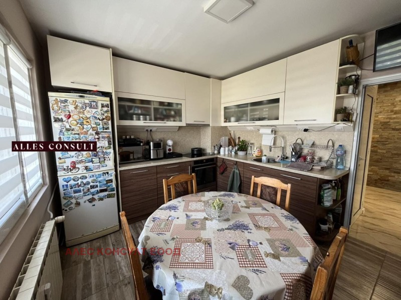 Προς πώληση  3 υπνοδωμάτια Σοφηια , Λεβσκη Γ , 104 τ.μ | 99013575 - εικόνα [4]