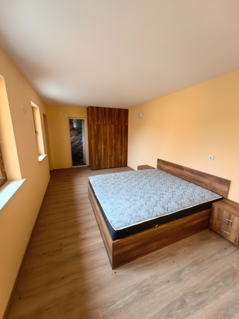 Продава КЪЩА, гр. Мездра, област Враца, снимка 8 - Къщи - 53287017