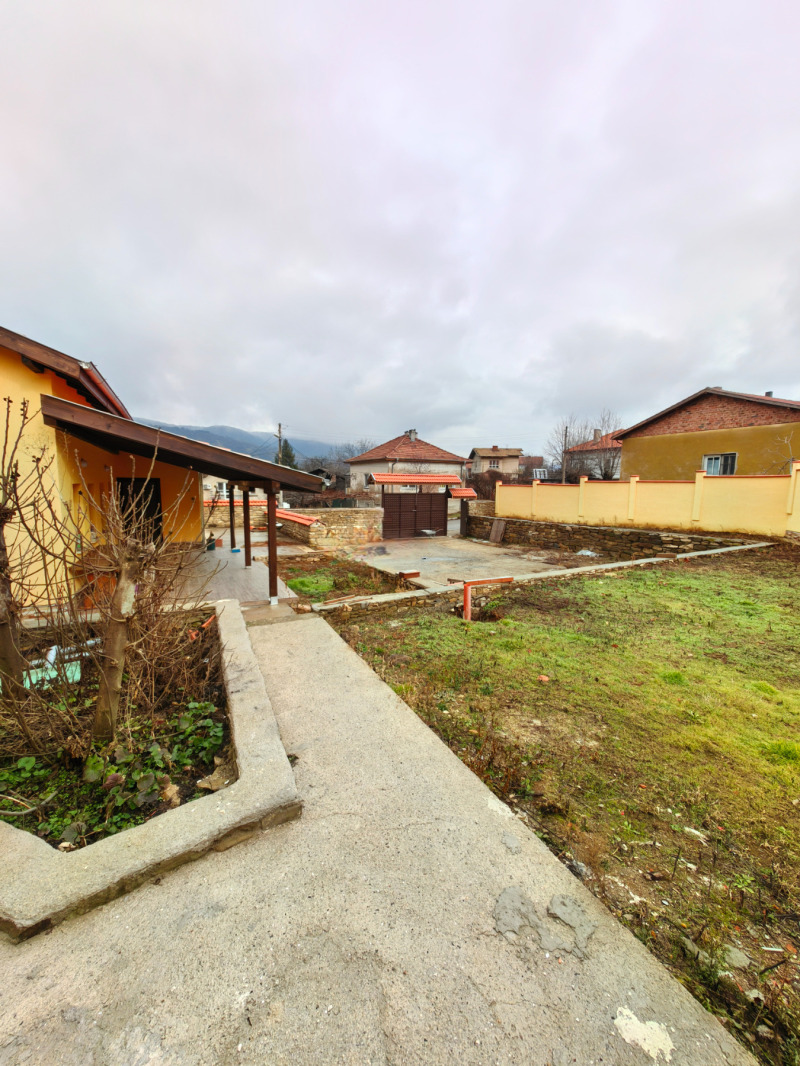 Продава КЪЩА, гр. Мездра, област Враца, снимка 4 - Къщи - 53287017
