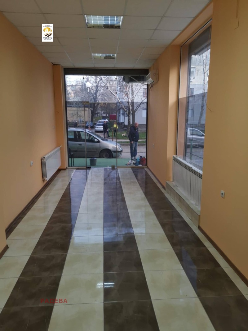 Te koop  Winkel Ruse , Zdravets , 37 m² | 76284530 - afbeelding [4]