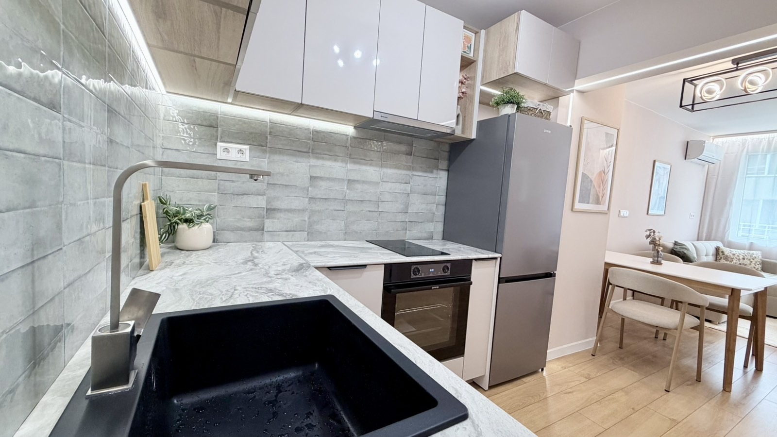 Продава 3-СТАЕН, гр. Варна, Спортна зала, снимка 5 - Апартаменти - 56193317