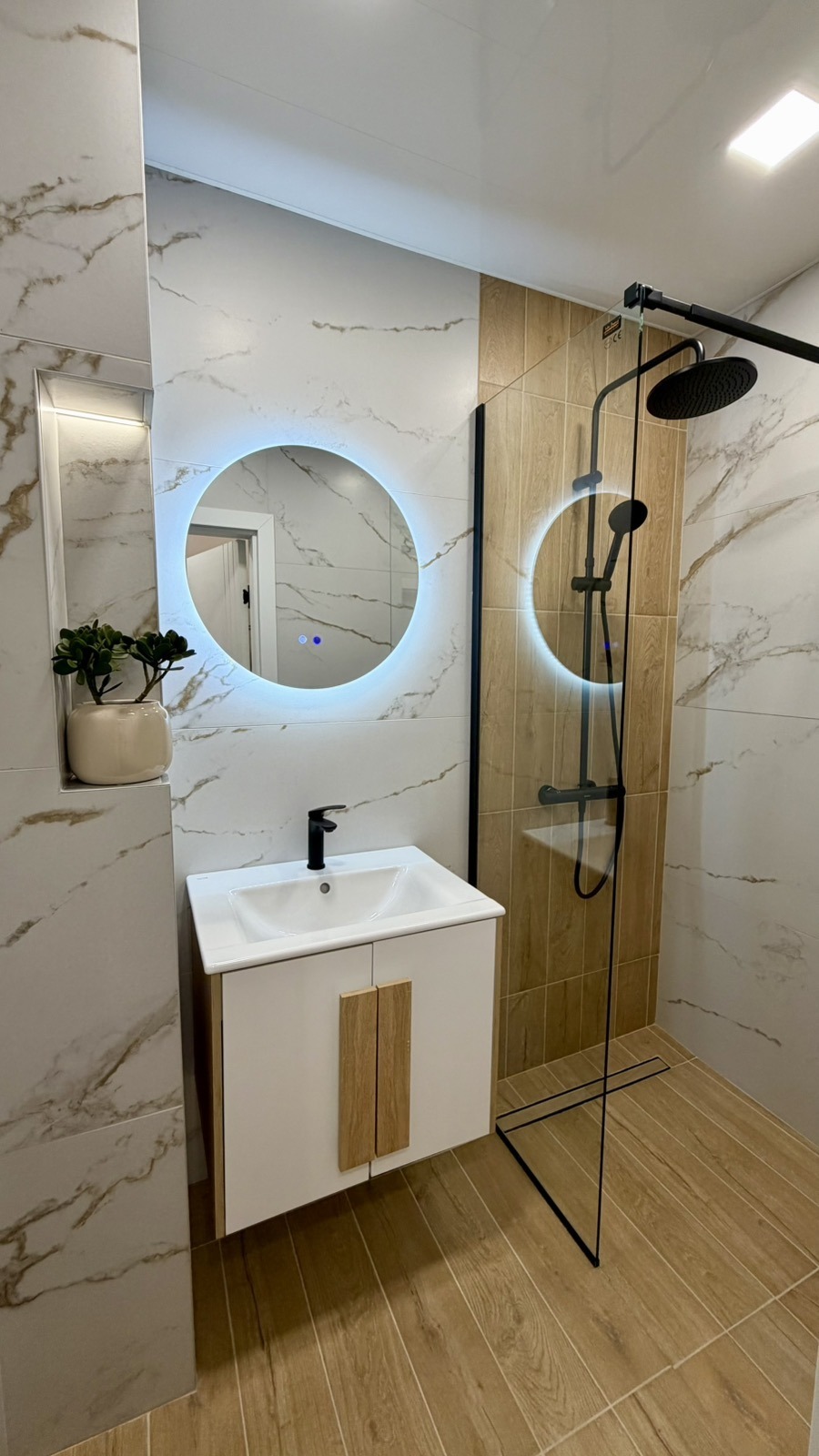Продава 3-СТАЕН, гр. Варна, Спортна зала, снимка 16 - Апартаменти - 56193317