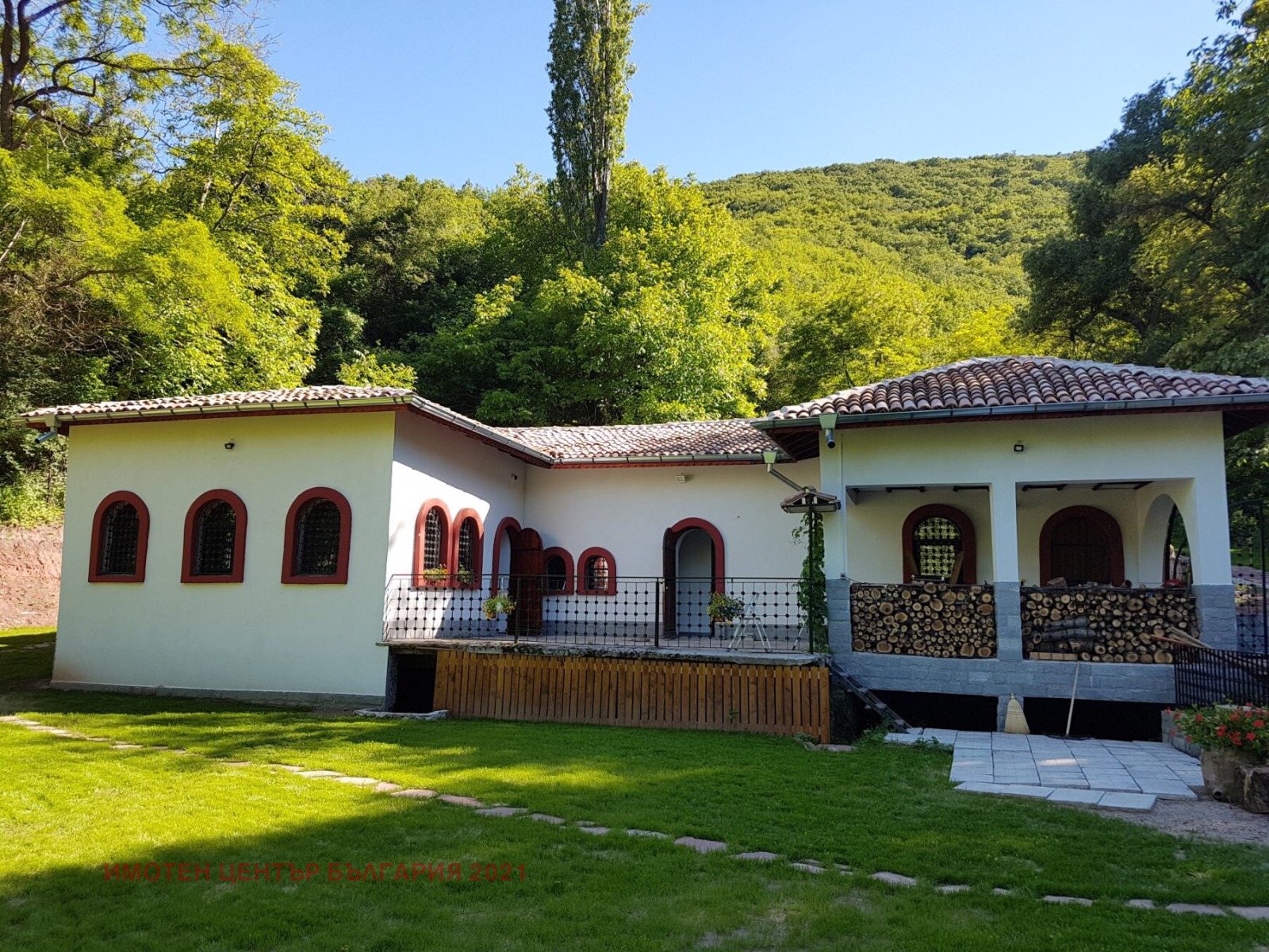 Продава КЪЩА, гр. София, с. Владая, снимка 2 - Къщи - 50675587