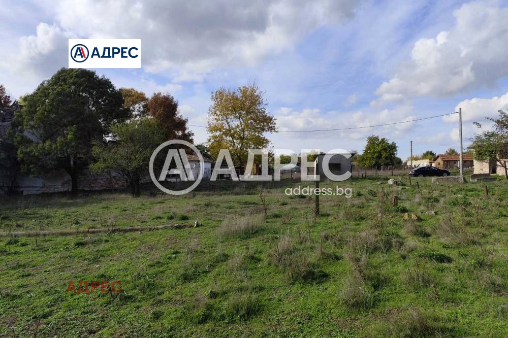 Продава ПАРЦЕЛ, с. Водица, област Варна