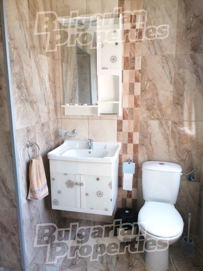 Продава КЪЩА, с. Мадара, област Шумен, снимка 13 - Къщи - 52731056