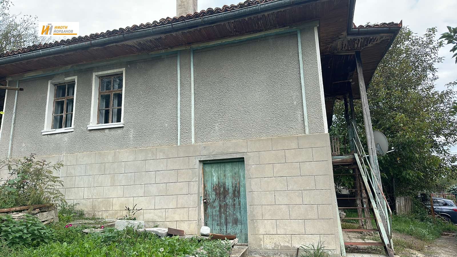 Продава КЪЩА, гр. Елена, област Велико Търново, снимка 2 - Къщи - 53674978