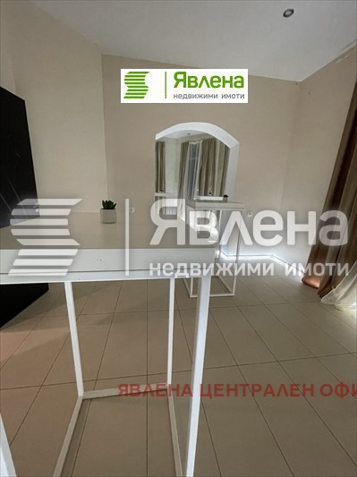 Продава 4-СТАЕН, гр. София, Център, снимка 9 - Aпартаменти - 47500528