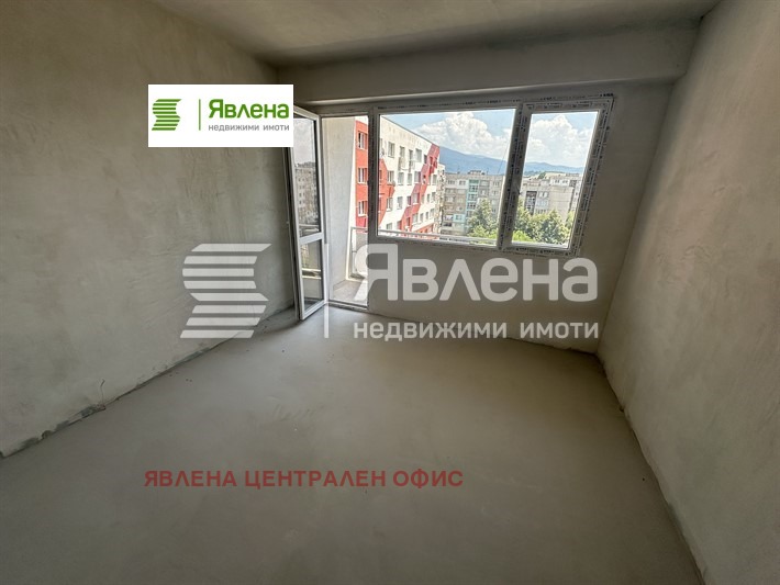 Продава 3-СТАЕН, гр. Перник, Изток, снимка 2 - Апартаменти - 54624321