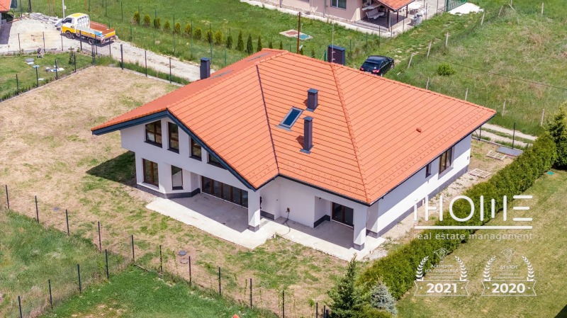 Продава  Къща област София , с. Хераково , 400 кв.м | 33723098
