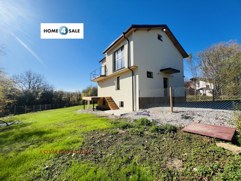 Продава КЪЩА, гр. Правец, област София област, снимка 4 - Къщи - 52897650