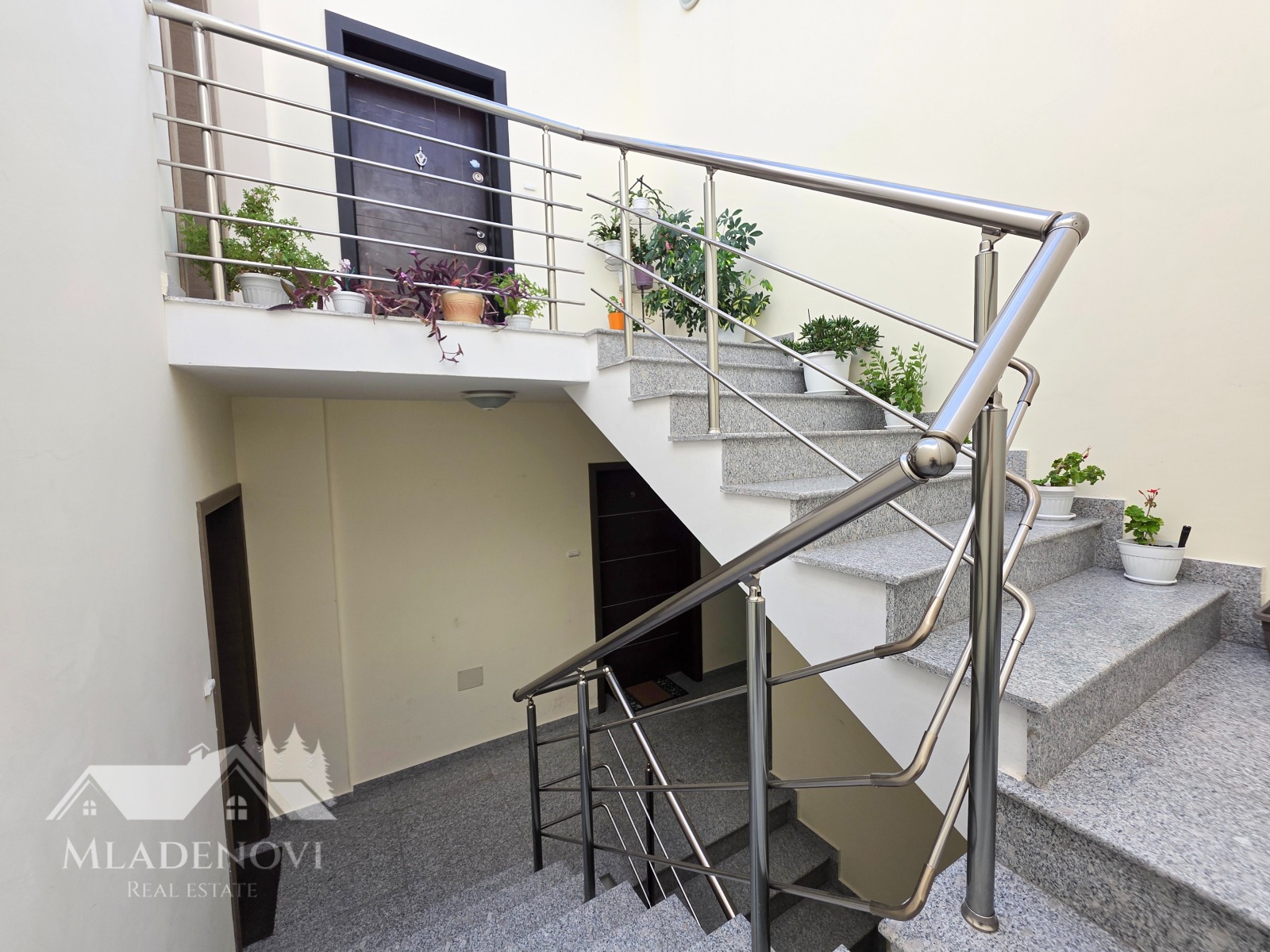 ������� 3-����� | Imot.bg � ����������� 16