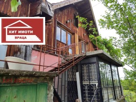 Hus Studentski grad, Vratsa 7