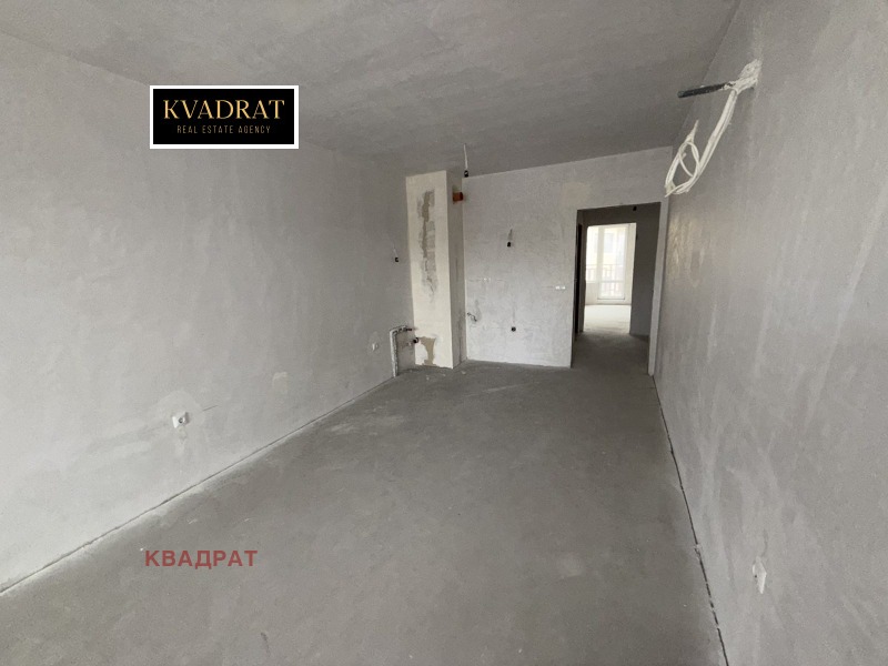 Продава 2-СТАЕН, гр. Варна, к.к. Св.Св. Константин и Елена, снимка 2 - Апартаменти - 53190394