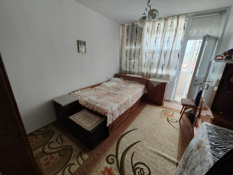 Till salu  2 sovrum region Blagoevgrad , Goce Deltjev , 77 kvm | 94146823 - bild [2]