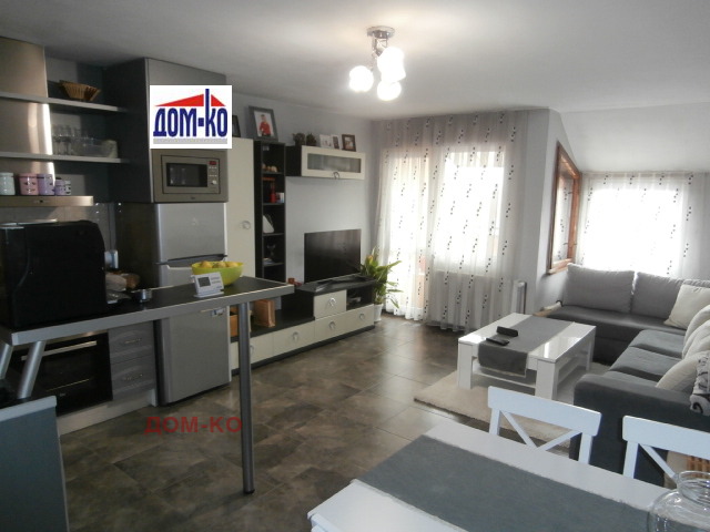 Продава 3-СТАЕН, гр. Пазарджик, Руски, снимка 1 - Aпартаменти - 48100727